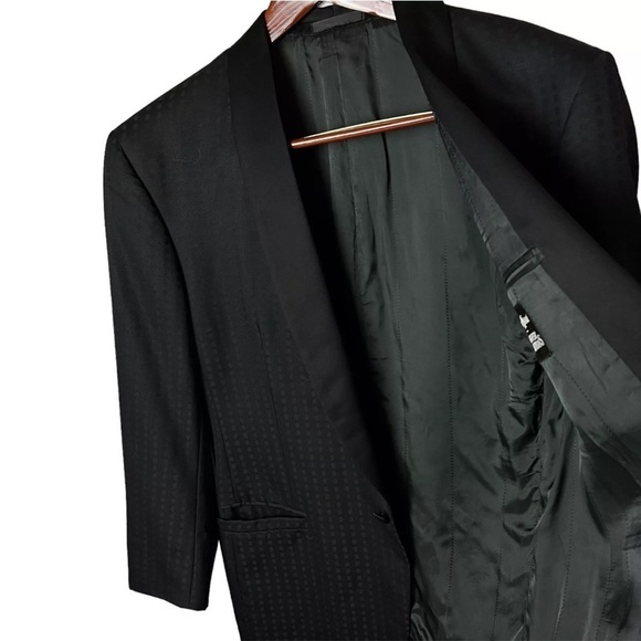 Versace V2 Men's Black on Black Dot 2 Button Tuxedo Suit Jacket Blazer Size 37 - Picture 6 of 16